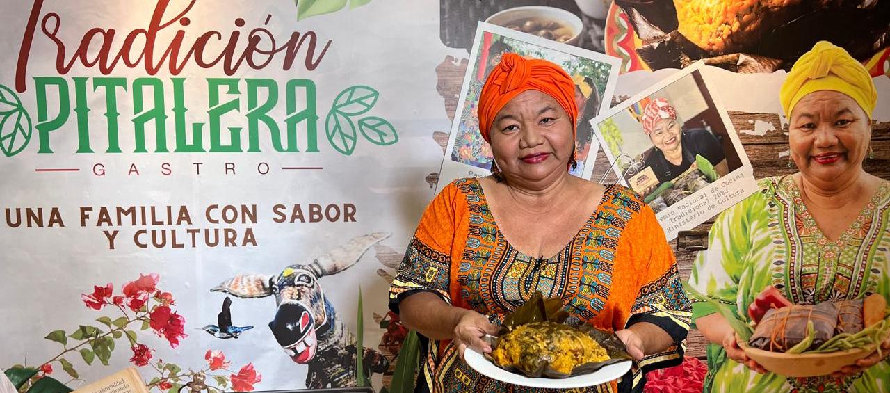 Corsina Llanos, matrona de Pital de Megua y propietaria del restaurante. 