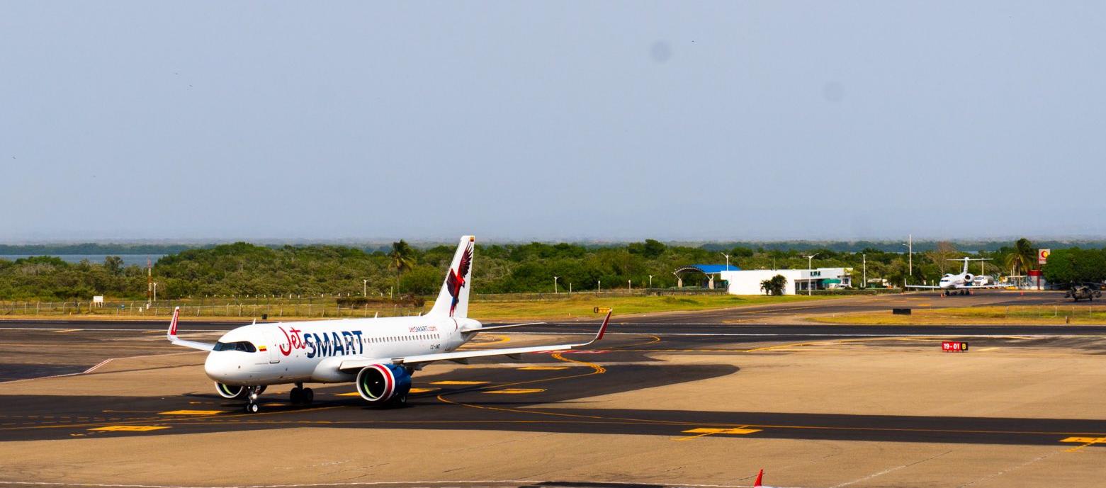 Pista del aeropuerto de Cartagena.