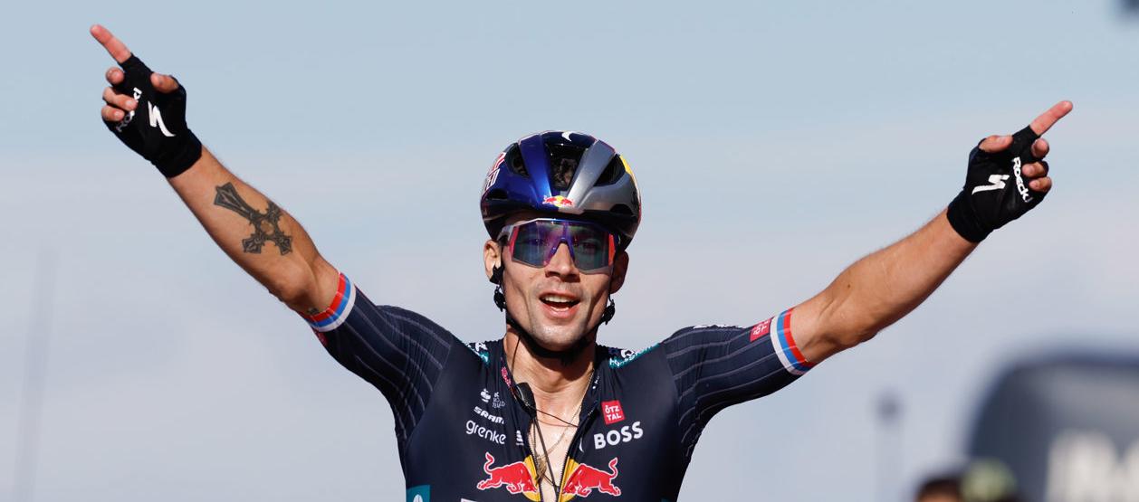 Primoz Roglic logró su tercer triunfo de etapa en la Vuelta a España. 