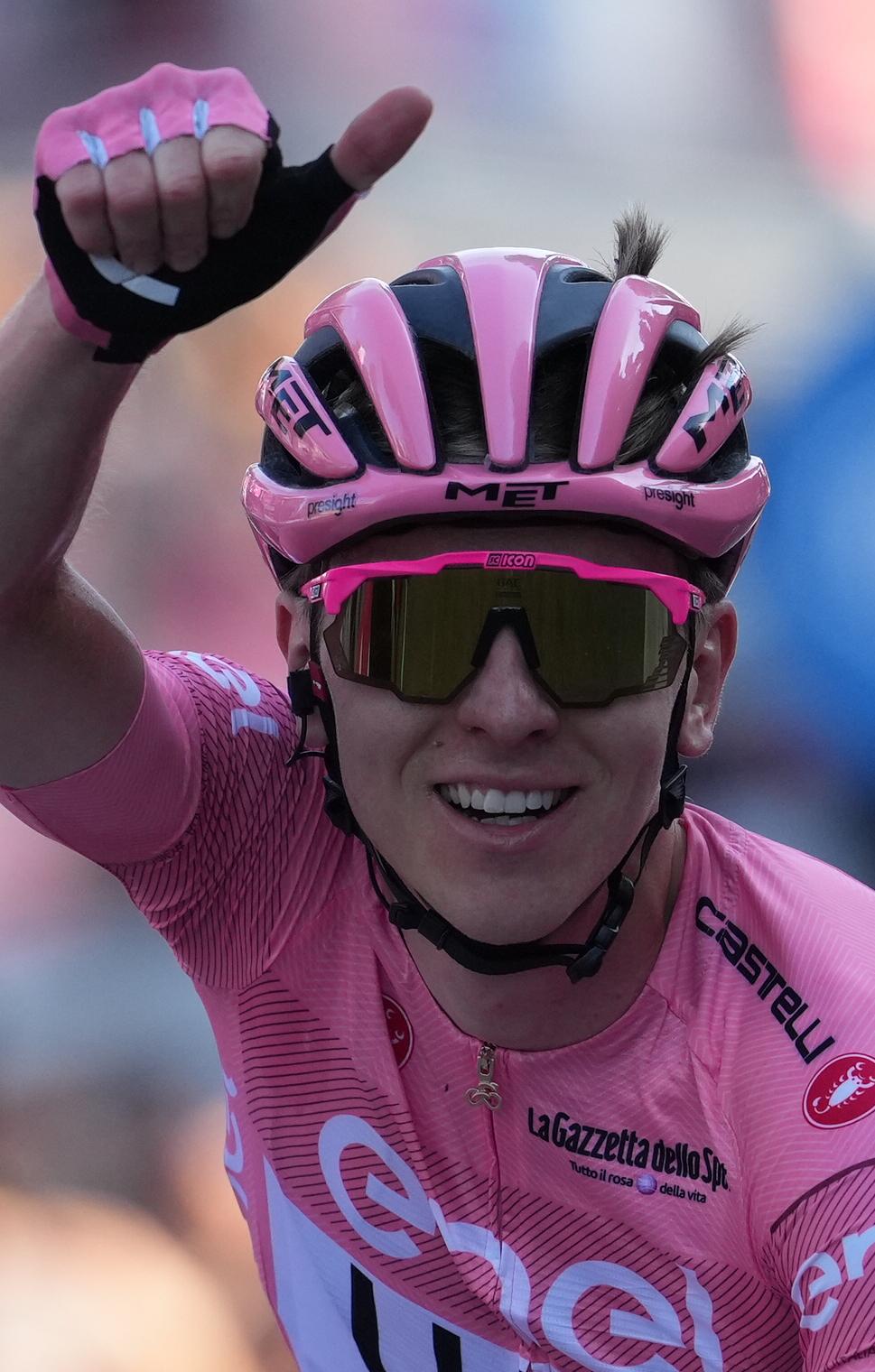 Tadej Pogacar, campeón del Giro de Italia.
