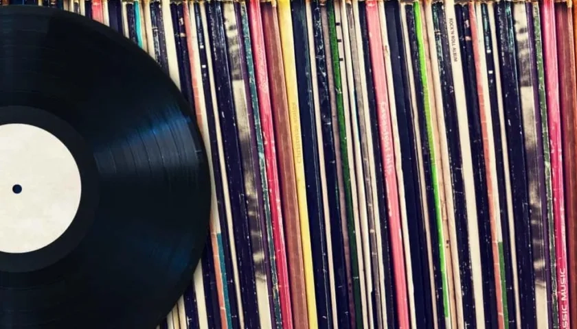'Trojeando y programando': concurso de coleccionistas de discos.