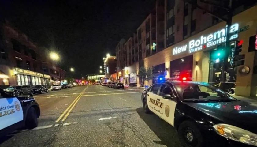 La Policía de St. Paul acudió y encontró, según dicen, una escena caótica con los 14 heridos y una personas muerta.