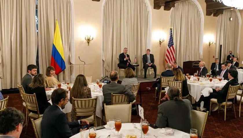 Presidente de Colombia estuvo en un encuentro en la Cámara de Comercio de EE.UU.