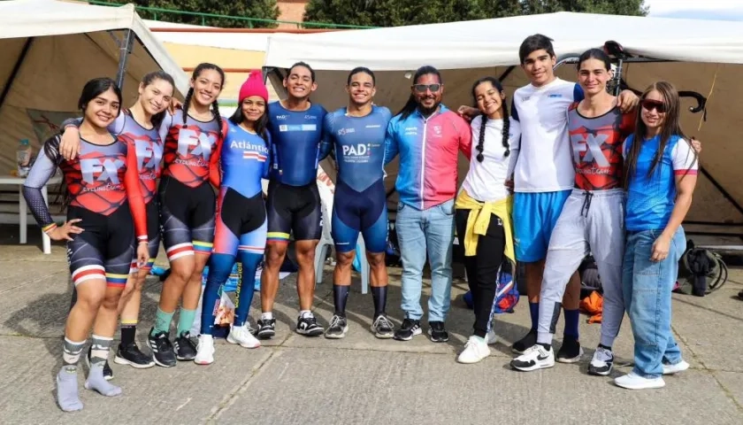 FX Cycling Team, club que representó a Atlántico en Duitama.
