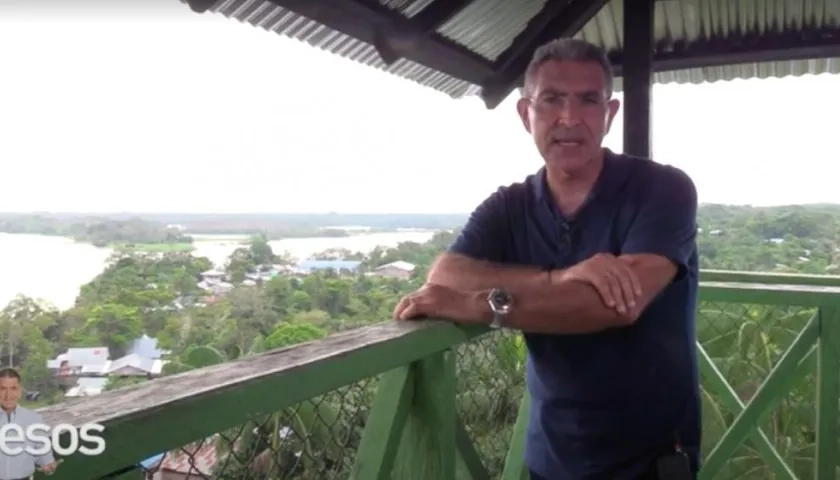 Jorge Cura en Puerto Nariño, Amazonas.