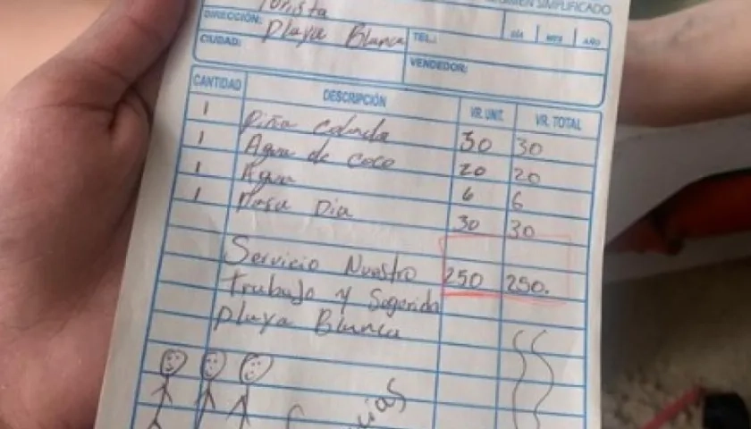 La factura que mostró la turista Febe López en Playa Blanca.
