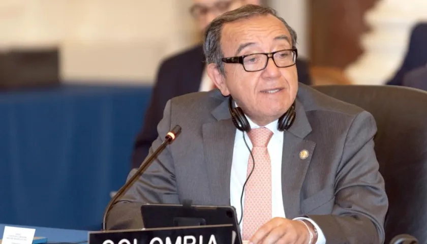 Representante de Colombia en la OEA, Luis Ernesto Vargas.