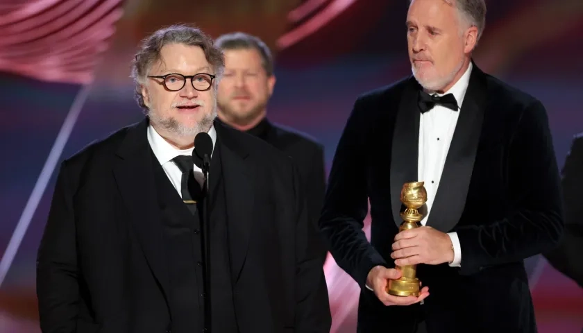 "La animación es cine. La animación no es un género infantil, es "La animación es cine. La animación no es un género infantil, es un medio", dijo Guillermo del Toro.un medio", dijo Guillermo del Toro.