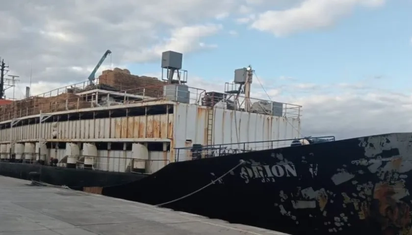 Este es el barco 'Orión' en el que fueron incautados 4.500 kilos de cocaína.
