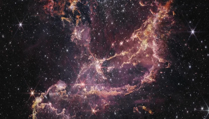 Fotografía sin fecha cedida por la NASA que muestra la región NGC 346.
