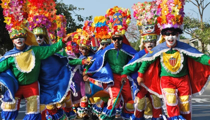 Un grupo de congos en la versión anterior de la Batalla de Flores del Recuerdo ‘Sonia Osorio’.