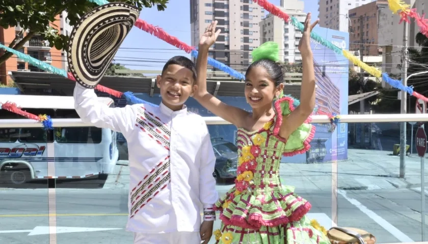 Los Reyes de Carnaval de los Niños de Galapa, María Camila De Moya Castro y Kelmer Cantillo Guerra.