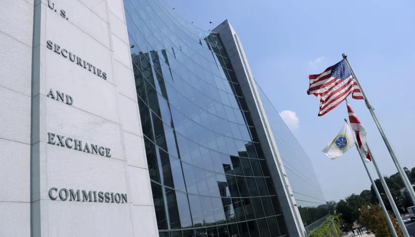  Vista de la sede de la Comisión de Valores y Bolsa (SEC) de EE.UU., en Washington, en una fotografía de archivo.
