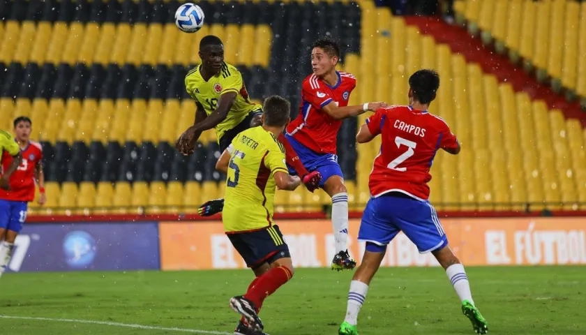 Colombia sumó treColombia cerró el Sudamericano con tres derrotas, un empate y un gol a favor.s derrotas y un empate en el Sudamericano. 