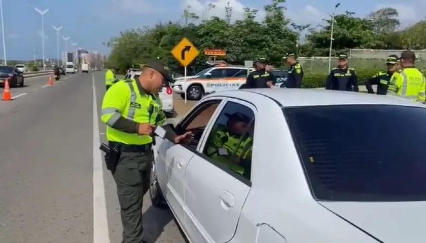 Operativos policiales durante el puente festivo.