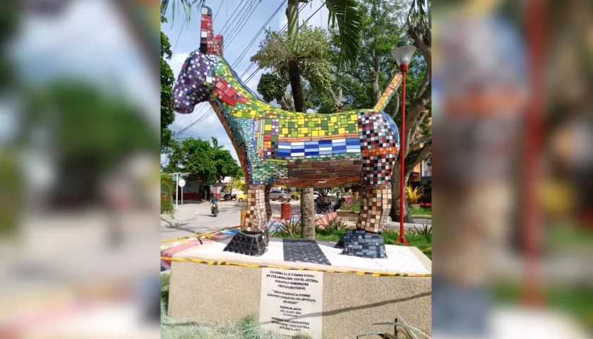 Escultura de la burra en Sincelejo.