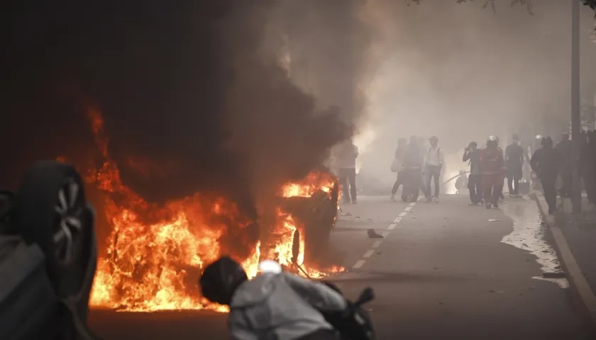 Las protestas se han extendido a varias ciudades de Francia. 