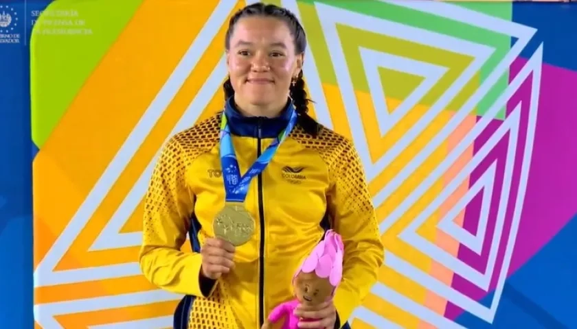 Martha Bayona ganó oro en ciclismo.