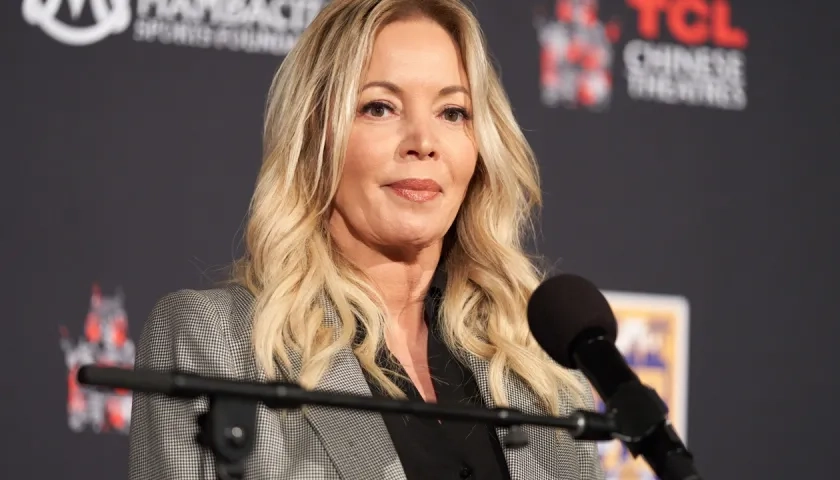 Jeanie Buss, propietaria de los Lakers de Los Ángeles. 