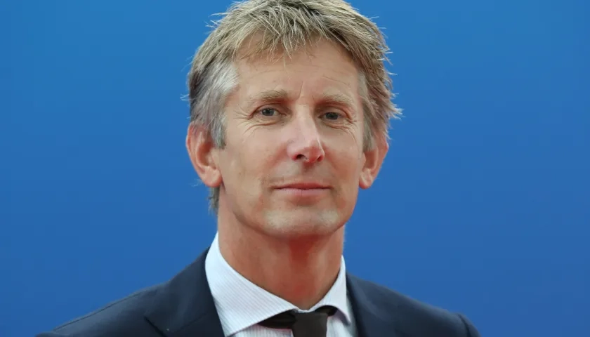 Eric van de Sar se desempeñó hasta mayo como director general del Ajax.