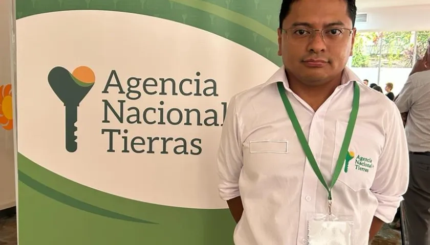 Julio Cuastumal Madrid, jefe de la dirección jurídica de tierras de la Agencia Nacional de Tierras, ANT.
