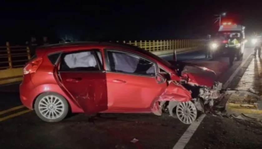 Las cuatro víctimas se movilizaban en un vehículo Ford.