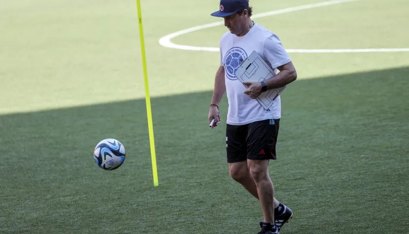 Néstor Lorenzo, técnico de la Selección Colombia de mayores. 