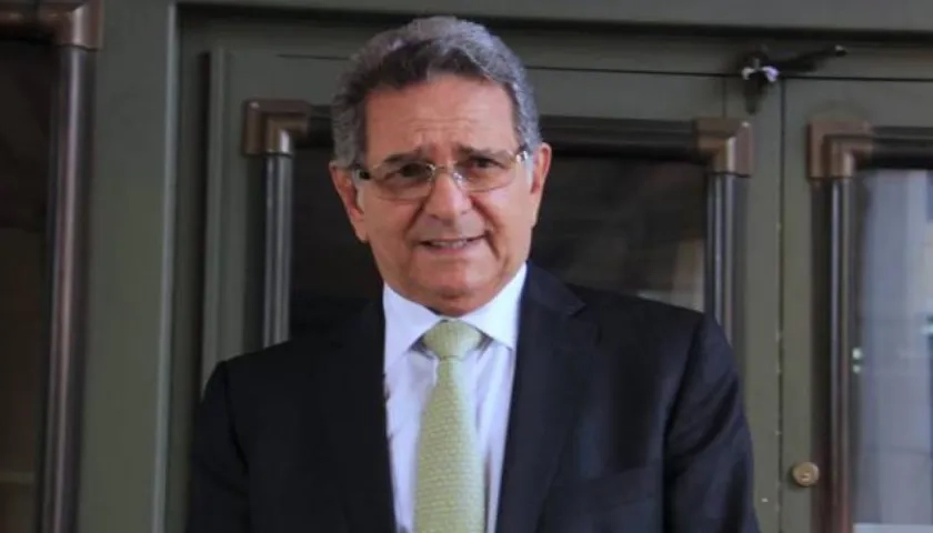 Excongresista conservador Julio Alberto Manzur Abdala.