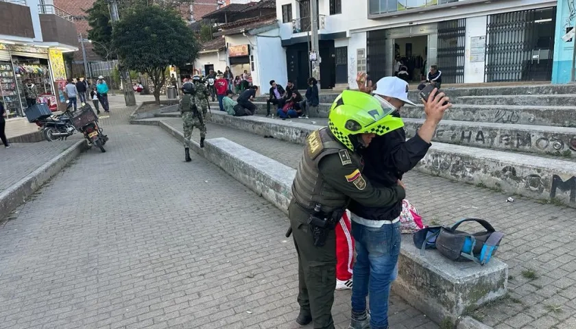Imagen de referencia de un operativo de la Policía en Marinilla, Antioquia