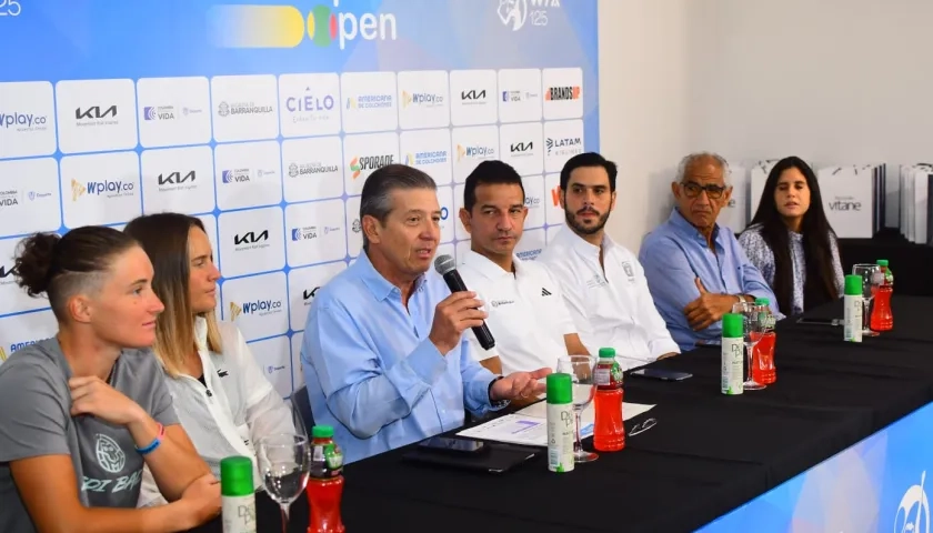 Jhan Fontalvo, director del Barranquilla Open WTA 125, durante la presentación del torneo.