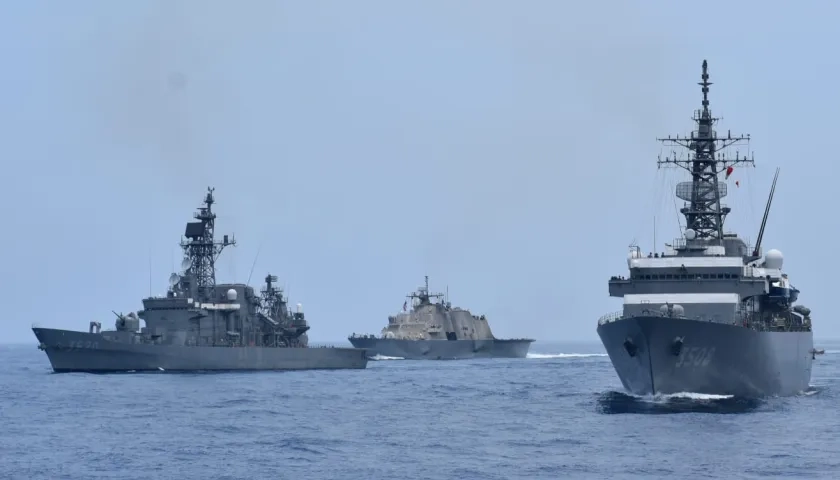 Buques de Colombia, Japón y EE.UU. en los ejercicios navales