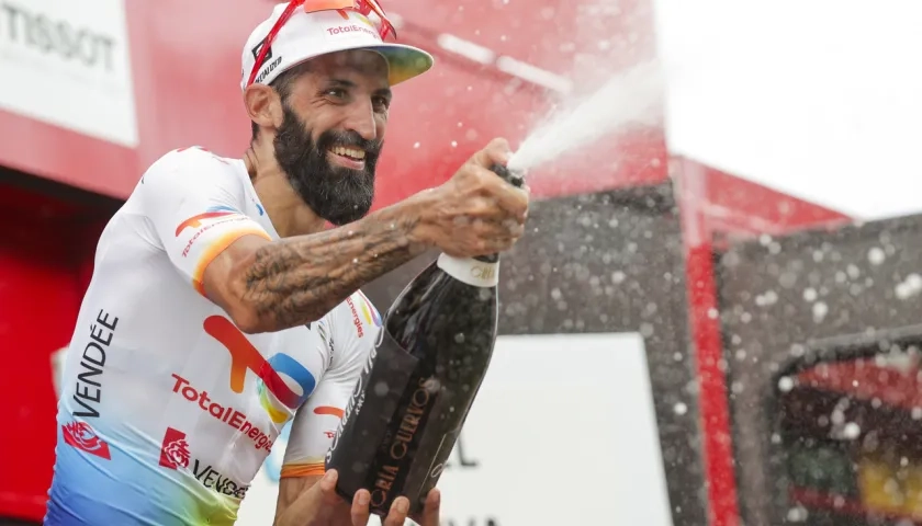 Geoffrey Soupe celebró con champaña la victoria más importante de su carrera. 