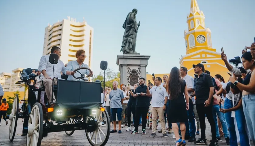 La presentación se cumplió en la Plaza de los Coches de Cartagena