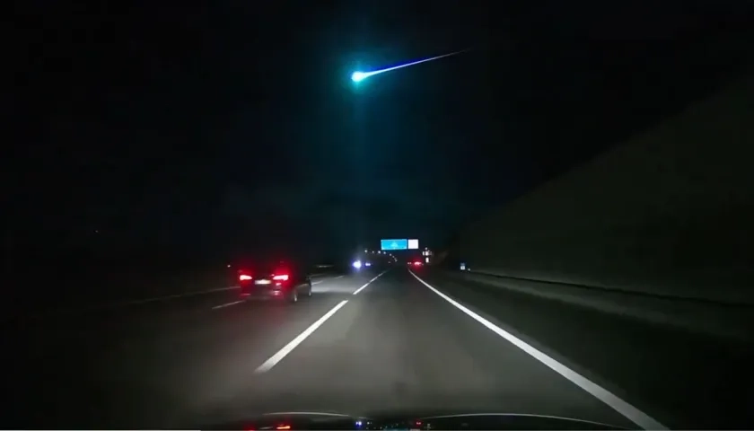 Meteorito iluminó el cielo de la península ibérica. 