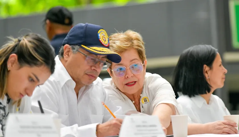 El Presidente Petro este jueves en Medellín con la ministra de Trabajo, Gloria Inés Ramírez
