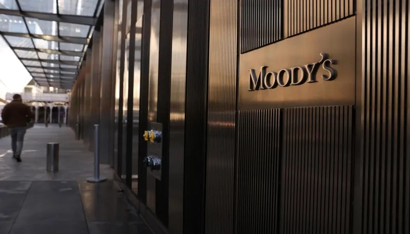 Moody's es una agencia calificadora de riesgos.