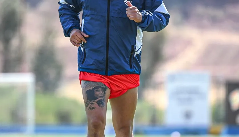 Christian Cueva durante un entrenamiento con su nuevo club Cienciano del Cusco.