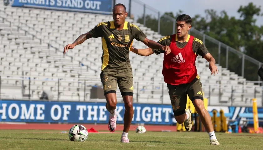 Luis Quiñones durante un partido con Tigres. 