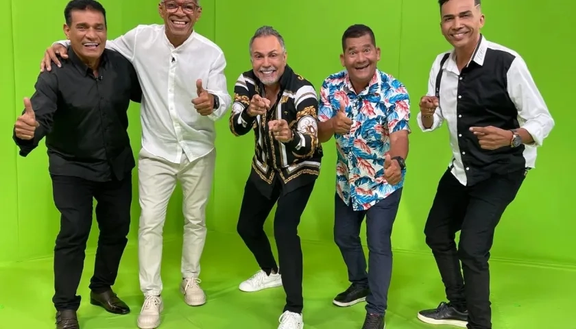 Rony Laitano, Lucho Torres, Ismael Barrios, Ricardo Santiago, Lucho Chamié.