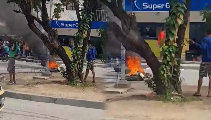 Bloqueo en la Avenida Las Torres. 