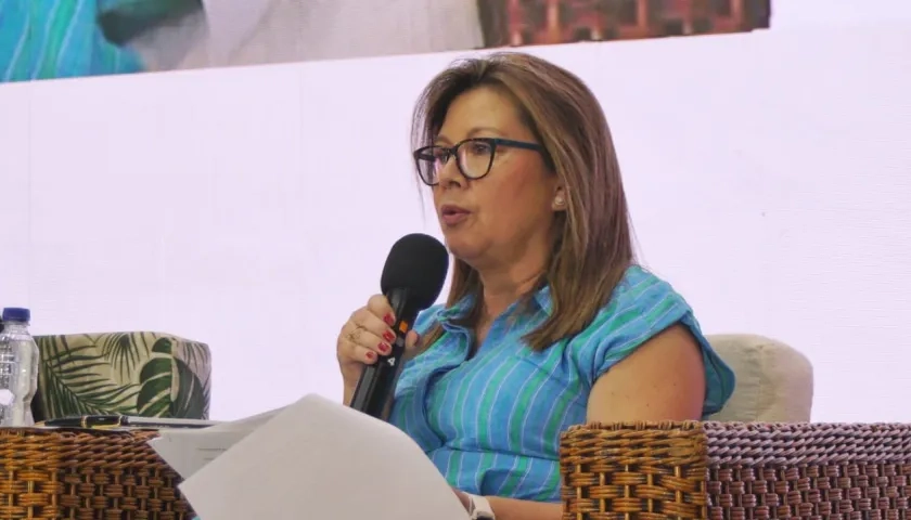 La Fiscal General, Luz Adriana Camargo.