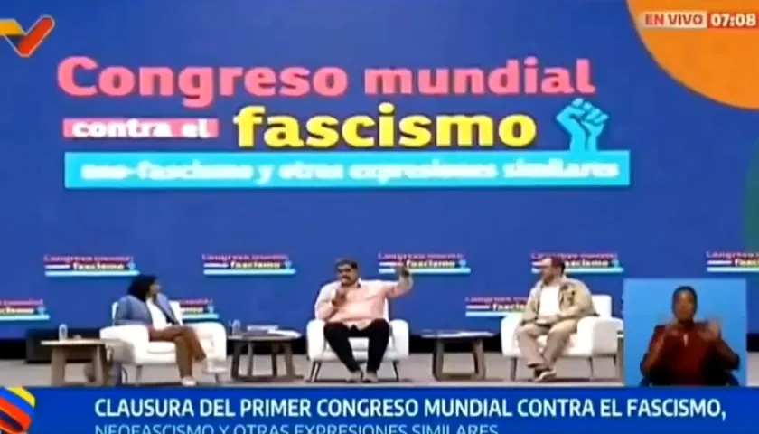 Nicolás Maduro en el congreso donde invocó al espíritu de Maradona. 