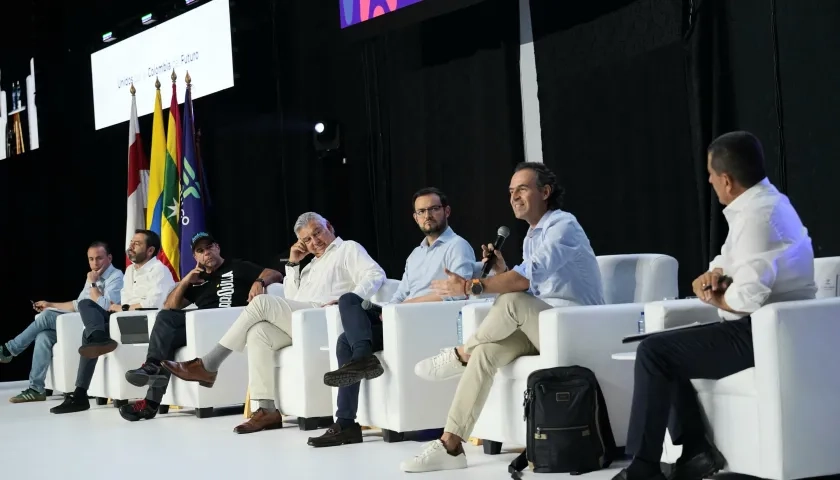 Los alcaldes de Cali, Bogotá, Barranquilla, Medellín, Cartagena en el panel de Fenalco.