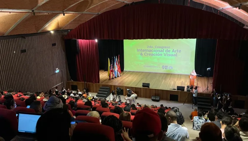 2do Congreso Internacional de Arte y Creación Visual en el Auditorio de la Fábrica de la Cultura. 