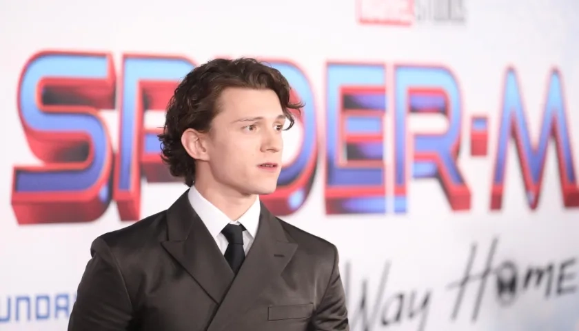 Tom Holland en la alfombra roja antes del estreno de 'Spider-Man: No Way Home'.