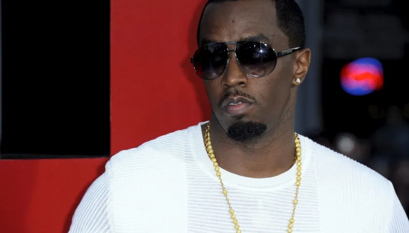 Diddy seguirá en prisión tras la decisión del juez. 