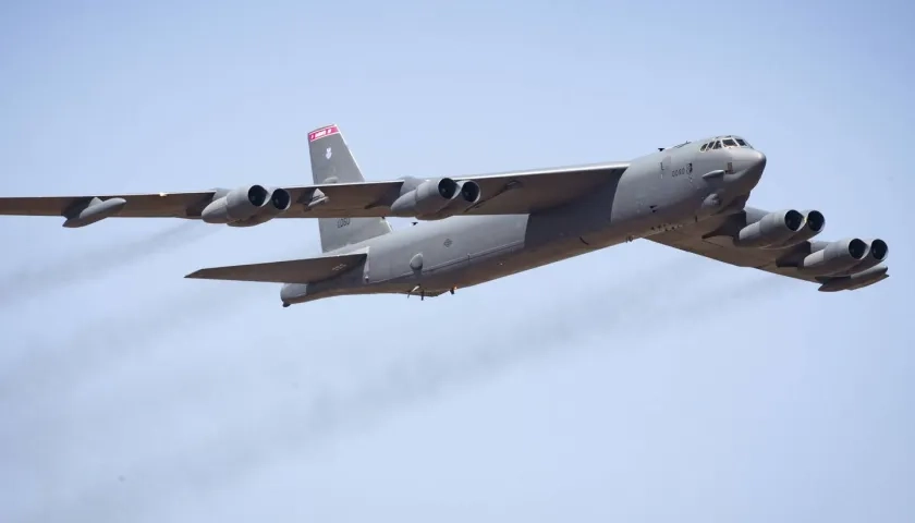 Bombarderos de ataque de largo alcance B-52.