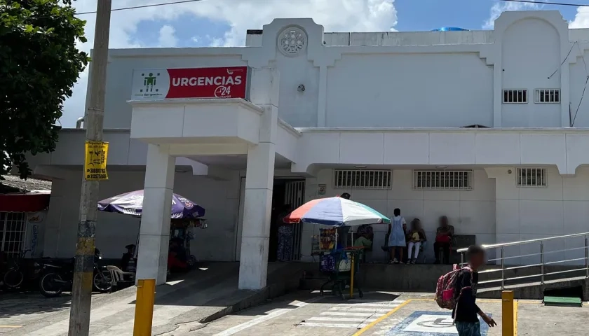 Fachada de la clínica Santo Domingo. 