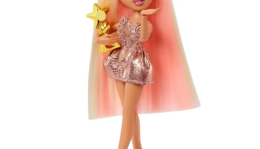 Muñeca Bratz de Karol G.