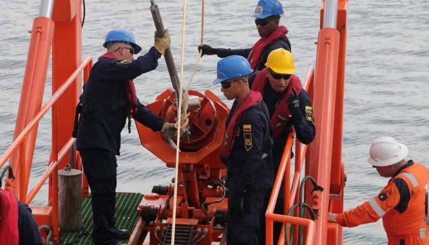 Plataforma marina para buscar gas e hidrocarburos en el mar Caribe.